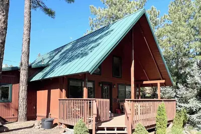 Image de Pet-Friendly 3br Cabin | Fenced Yard | 2 Kings