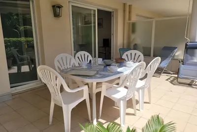 Image de Le 5 Tanit 2 Pieces Climatisation Internet Terrasse Parking