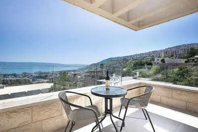 Image de This apartment is a 2 bedroom(s), 2 bathrooms, located in Tiberias, North District.