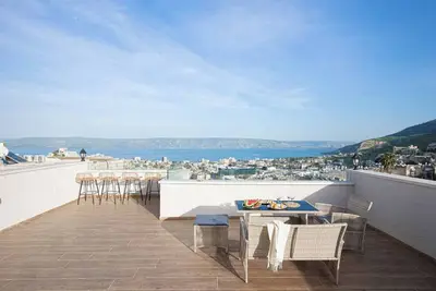 Image de This apartment is a 1 bedroom(s), 1 bathrooms, located in Tiberias, North District.