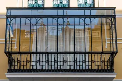 Image de Maison XIXe siècle, Séville centre, 2 chambres, balcon, cuisine équipée, clim, WiFi