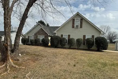 Image de Charming 3-bedroom house with Ac and WiFi in Covington, Ga- near Mystic Falls