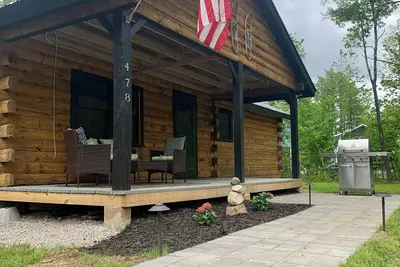 Image de Luxury log cabin in Bartlett, perfect for family or friends in the White Mtns