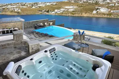 Image de Luxury Villa Sadia by Alpha Omega Mykonos - Pool & Heated Jacuzzi.