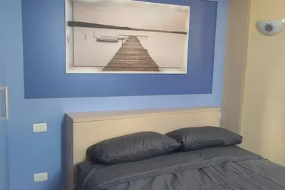 Image de Apartment 2 steps from the lakefront with pets allowed and bike lovers