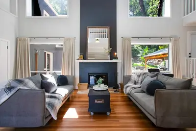 Image de Extraordinary Country Retreat with Beautiful Views