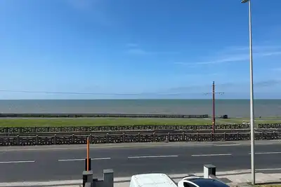 Image de Tranquil & Modern Seafront Gem-Sea facing balcony