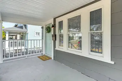 Image de Cozy 3-bedroom townhome in Columbus with Foosball. Minutes to downtown & Osu