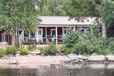 Image de Superbe maison à Hultsfred avec sauna