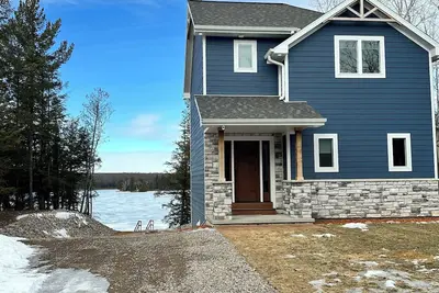 Horn Lake Hideaway in Townsend, Wi!