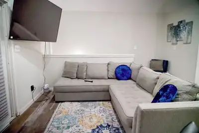 Image de Urban Oasis Retreat \nCozy 3-Bed Home - WiFi, Ac, Houston Charm!