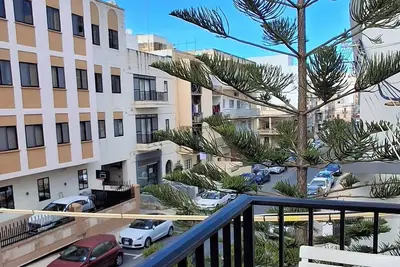 Image de Stylish 1-bedroom apartment with WiFi, Ac in the heart of Gżira