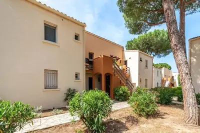 Image de Appartement avec piscine commune