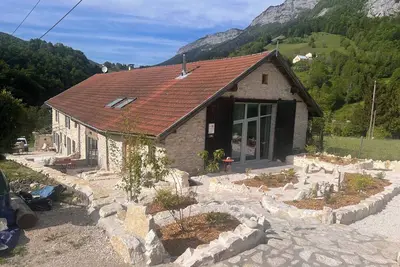 Image de Gite-Nid L'oxalys 2* dans le Vercors authentique à proximité de tout