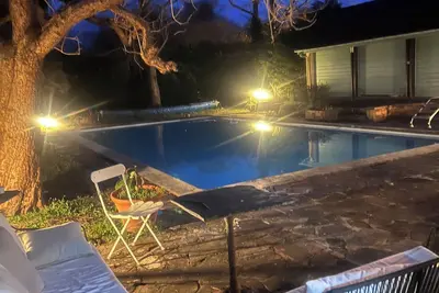 Image de Maison de Famille avec grande piscine et jardin clos à 45 mn de Biarritz