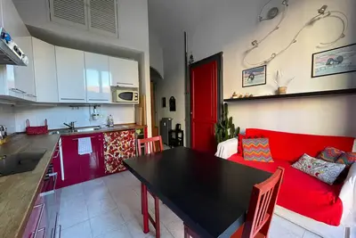 Lovely two-room apartment in an Art Nouveau building in the Porta Susa area