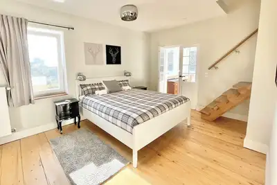 Image de Close to Frankfurt: Serene 5-bedroom house in Friedrichsdorf