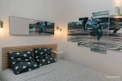 Image de Maison Chaleureuse avec jacuzzi supplémentaire et terrasse privée