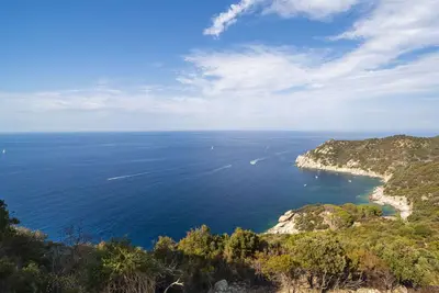 Image de Confortable appartement pour 4 personnes avec climatisation, Wifi, Tv et terrasse