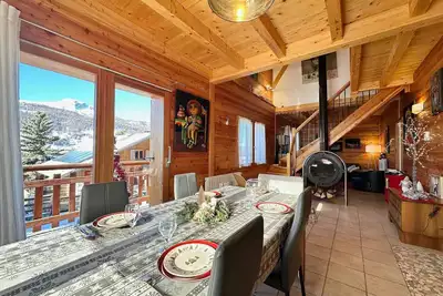 Image de Chalet familial 3 chambres, ski-room, sauna et cheminée à Vars