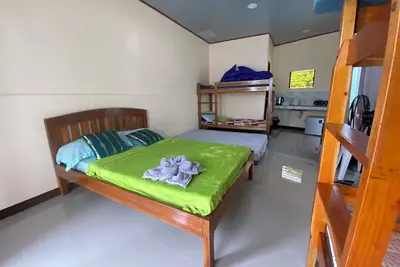 One bedroom apartment with wifi and air-condition.