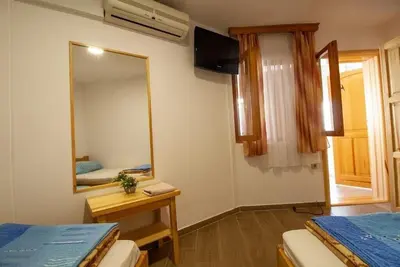 Image de 3 Double room with Private Parking