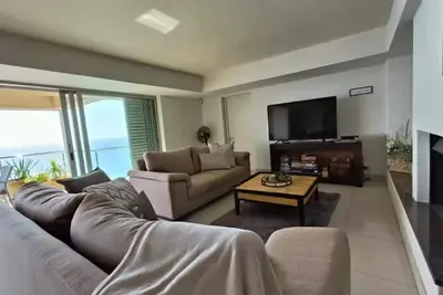 Image de 2br/1ba: - SeaViewApt - Pool - Sleeps6 - NrBeach - Shepstone