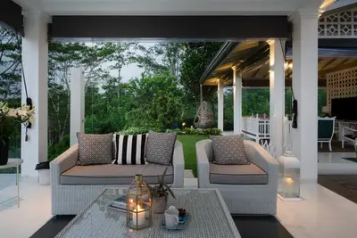 Image de Honeymoon Destination with Private Pool and Spa in a Tea Estate - Luxury Villa