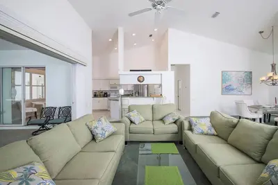 3brd/2bth Chestnut Creek, Venice 90 days minimum