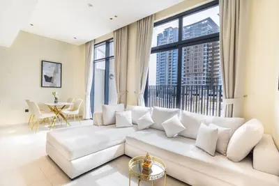 Image de Modern 1bhk Apartment with Luxurious Amenities