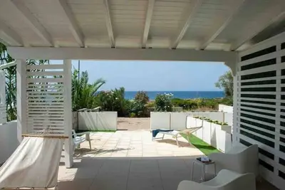 Image de Beachfront cottage 4\/5 beds parking space