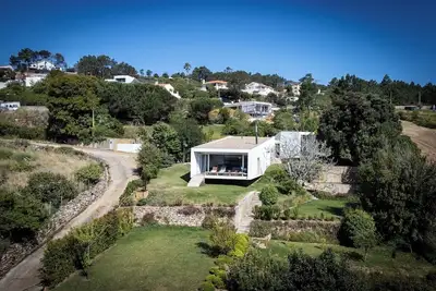Image de Extraordinary retreat “M House”