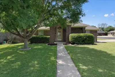 Image de Lovely Leander Home