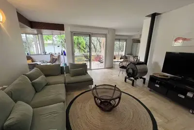 Image de Villa familiale avec accès direct à la plage