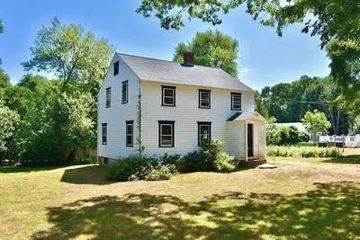 Image de South Dartmouth Vacation Rental Home - Half Mile to Padanaram Village