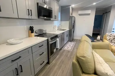 Image de Charming 2-bedroom house with WiFi, Ac in fabulous Pasadena