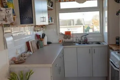 Image de Tranquil 2-bedroom chalet in Kessingland overlooking the sea