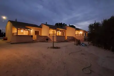 Image de La Montaña cottage with swimming pool and barbecue (pets allowed)