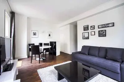 Image de Habitat Parisien -1ch/1sdb-climatisé -Terrasse