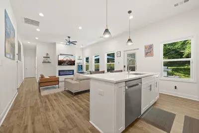 Image de Atlanta Game House with Hot Tub