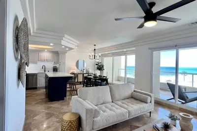 Beachfront luxury condo with private beach/breathtaking views
