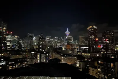 Image de Skyline Retreat | 2br Condo Close To Rogers Arena!