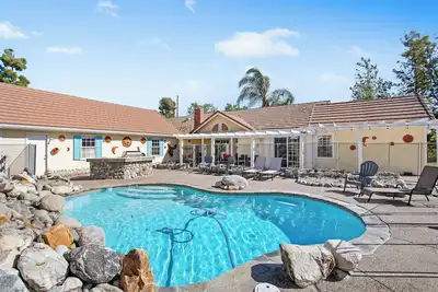 Image de Welcome to Mina Ranch! Steps to Leoness Cellars, minutes to Galway Downs!