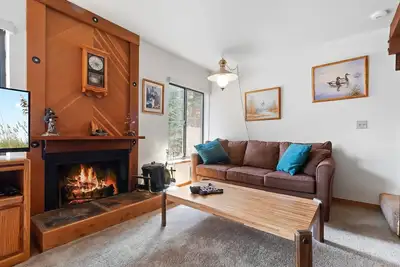 Image de Bear Valley Vacation Condos by RedAwning