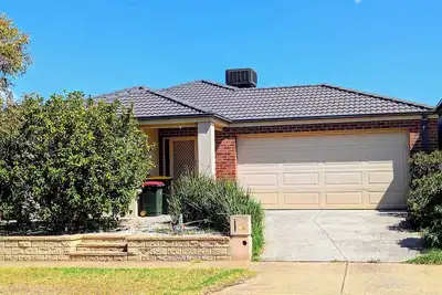 Image de Point Cook 5br Family Home walk to shops and parks