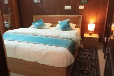 Image de Near to Ram Mandir 1 km-Cozy Nook Stay with kitchen