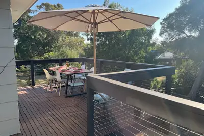Image de Relaxed family holiday house close to beach.