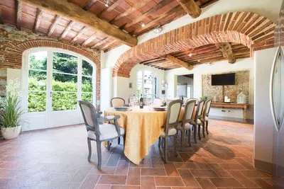Image de Vacation home 1. 5 km to the old town of Lucca, private pool (German contact)