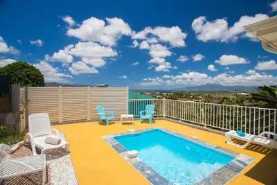 Image de Bungalow Chic : Vue Mer & Montagne (Orange)