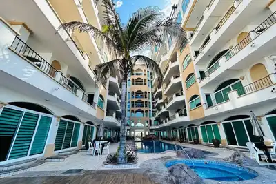 Image de nice/large and central apartment by Gpsrentas